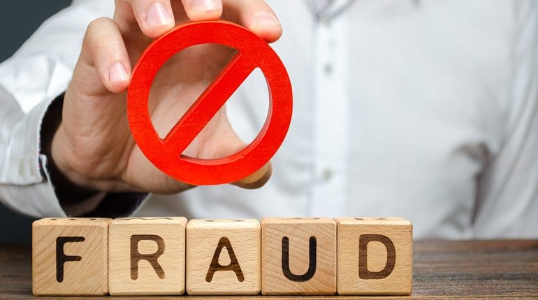 financial services organizations protect customer from fraud