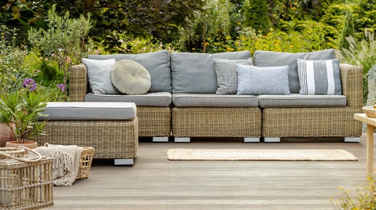 looking for a great outdoor sofa